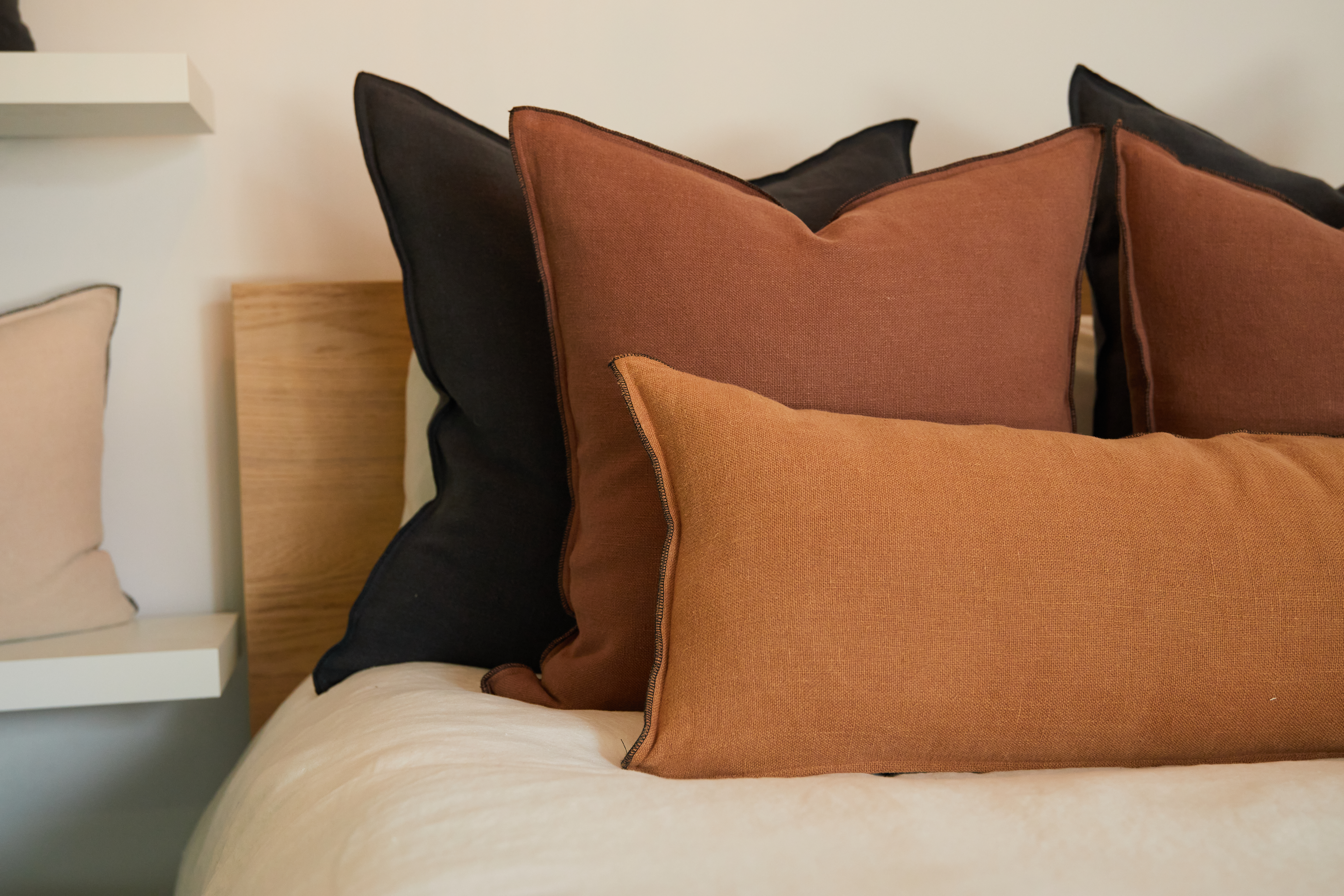 Santal Linen Pillows