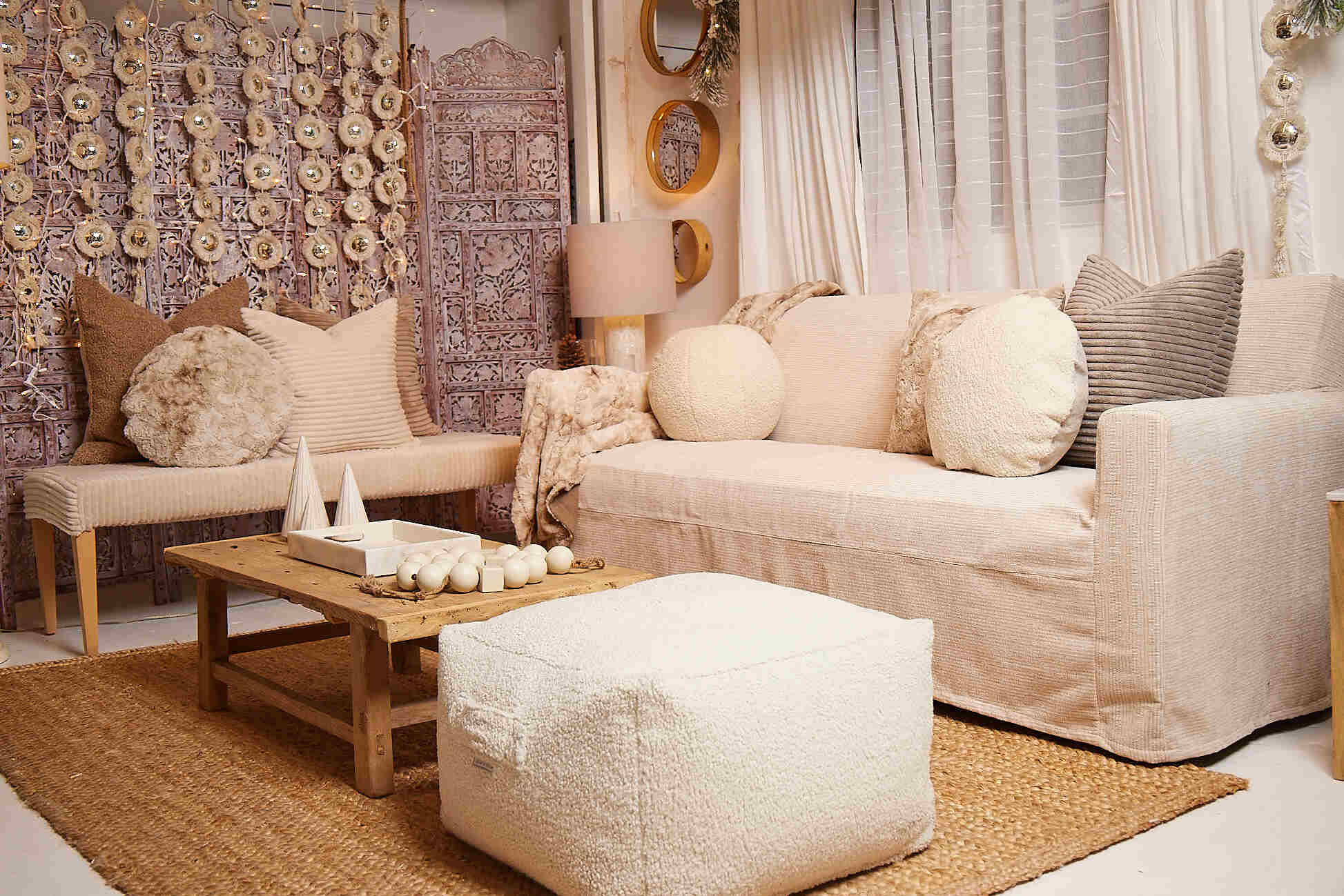 a-living-room-styled-with-boho-designs-and-luxury-decor